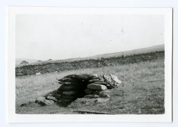 Well in the ground at Corrody, Lezayre