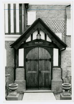 Front door, Oakleigh, Glencrutchery Road, Douglas