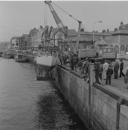 Boat launch on Douglas North Quay