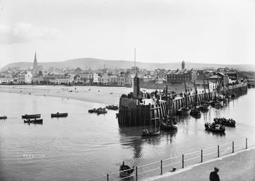 View of Peel's inner harbour entrance, East Quay,…