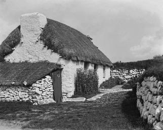 Thatched cottage at Shannon Ray, Whitebridge Hill, Onchan