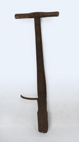 Hedging implement known as a 'Manks spade'