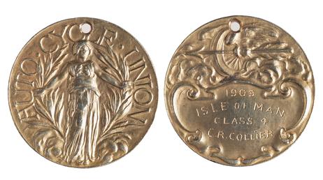 Auto Cycle Union gold medal